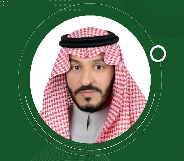 مجلس إدارة غرفة الخرج يُسمِّي المسرح الرئيسي باسم “عبدالقادر بن نايف العضياني” تقديراً لجهوده