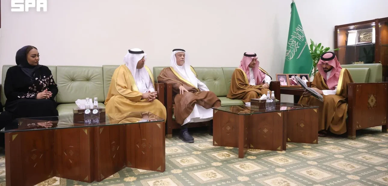 محافظ الخرج يستقبل رئيس وأعضاء اللجنة الوطنية للخدمات السياحية باتحاد الغرف السعودية